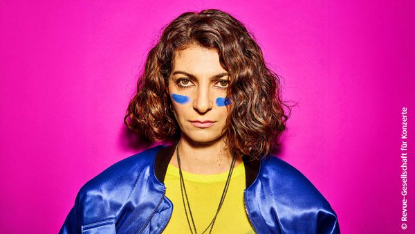 Filiz Tasdan - Touchdown